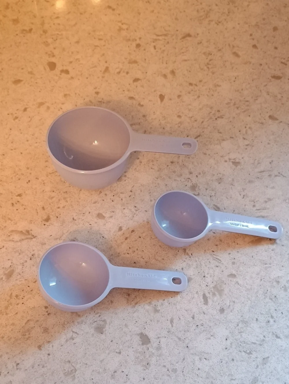 3 Piece Set KitchenAid Lavender Plastic Cup Measuring Scoop, 1, 1/3, 1/4 Cup
